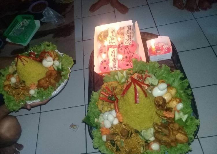 Detail Gambar Tumpeng Ultah Nomer 52