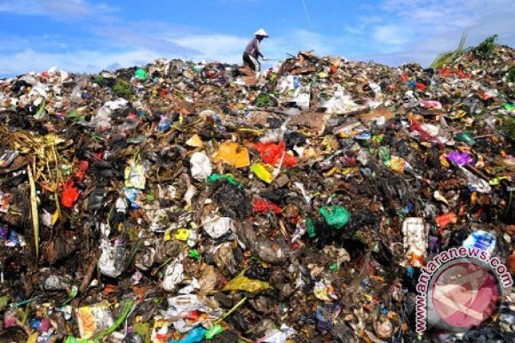 Detail Gambar Tumpukan Sampah Nomer 36
