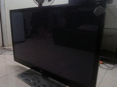 Detail Gambar Tv Plasma Rusak Nomer 24