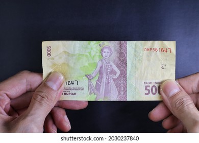 Detail Gambar Uang 5000 Rupiah Nomer 33