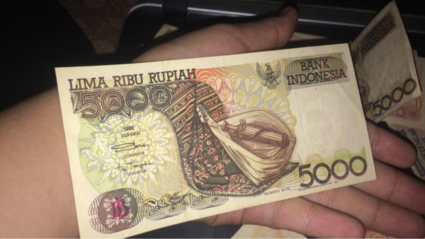 Detail Gambar Uang Lima Ribu Nomer 33