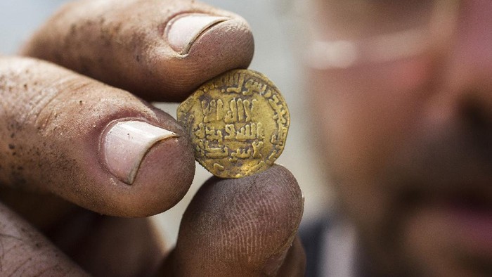 Detail Gambar Uang Logam Koin Gambar Uang Logam Koin Kuno Nomer 50