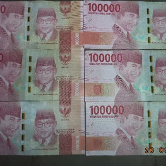 Detail Gambar Uang Ratusan Ribu Rupiah Nomer 23