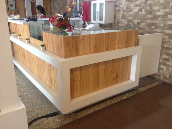 Detail Desain Bar Cafe Minimalis Nomer 41