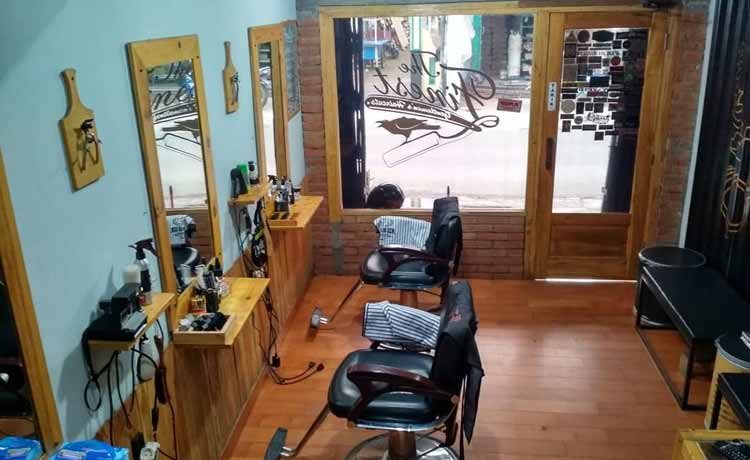 Detail Desain Barbershop Kayu Nomer 16