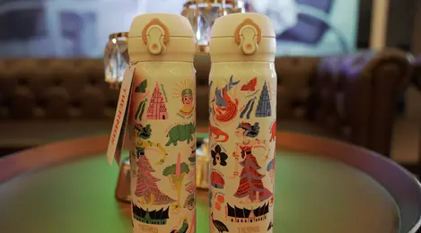 Detail Desain Botol Unik Nomer 51