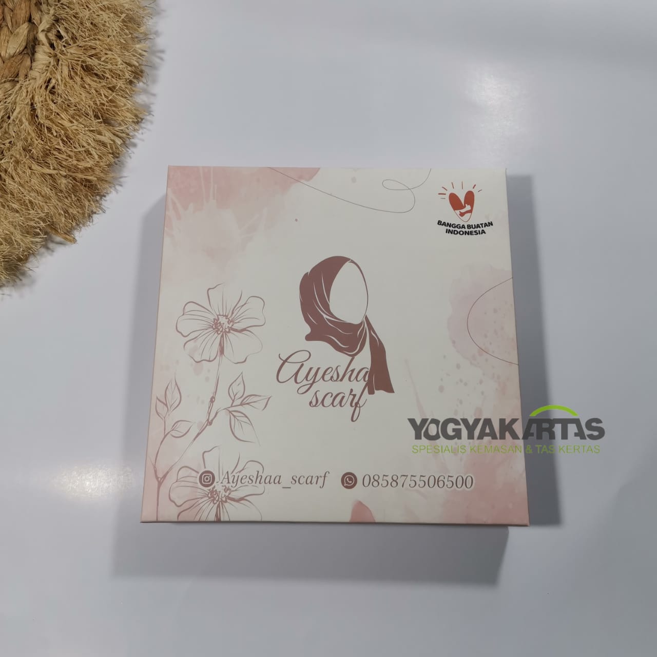 Detail Desain Box Hijab Nomer 49
