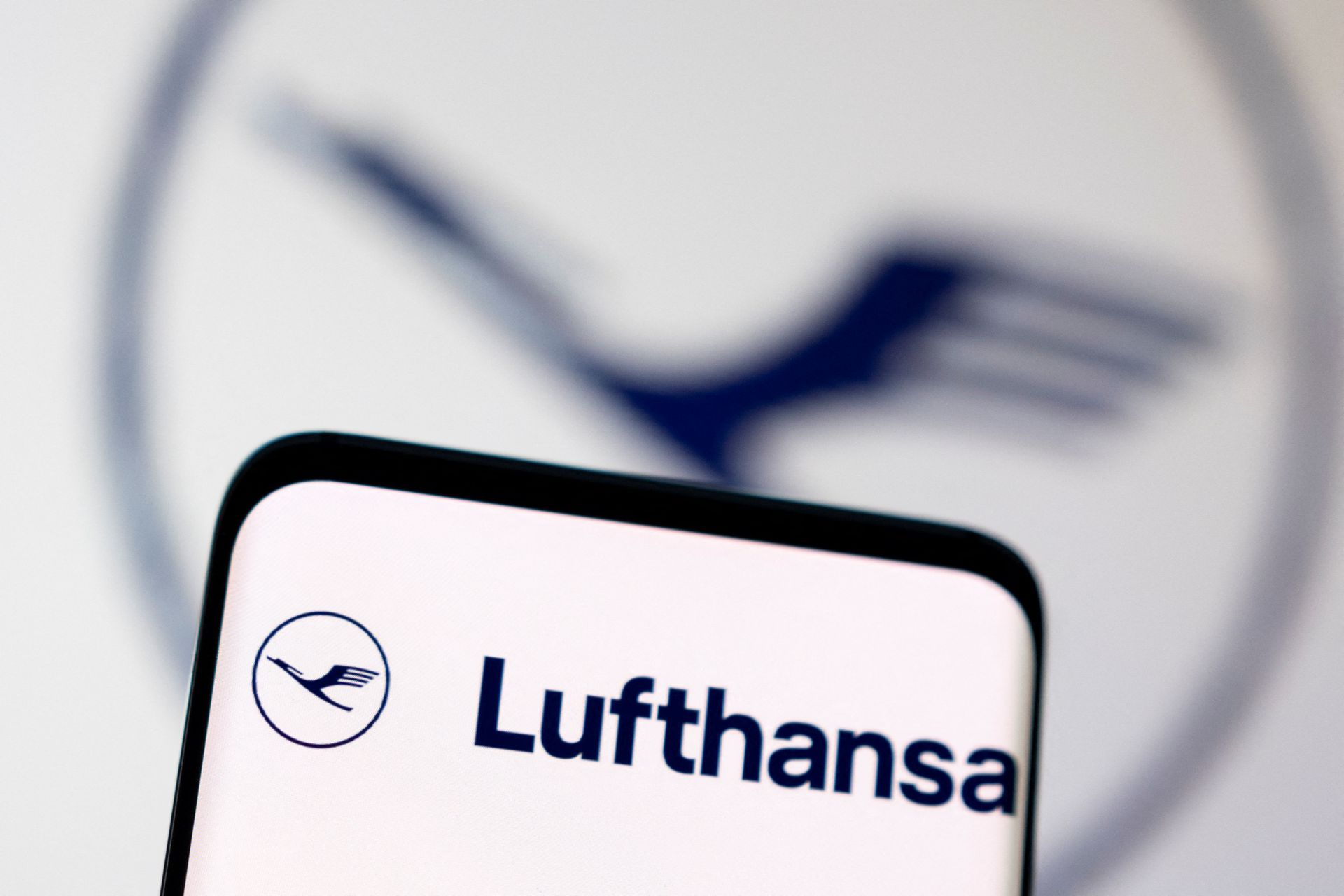 Detail Lufthansa Cargo Wallpaper Nomer 4