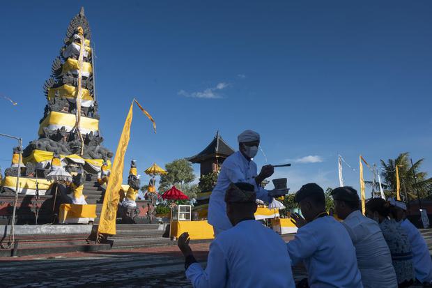 Detail Gambar Ucapan Selamat Hari Raya Nyepi Nomer 33