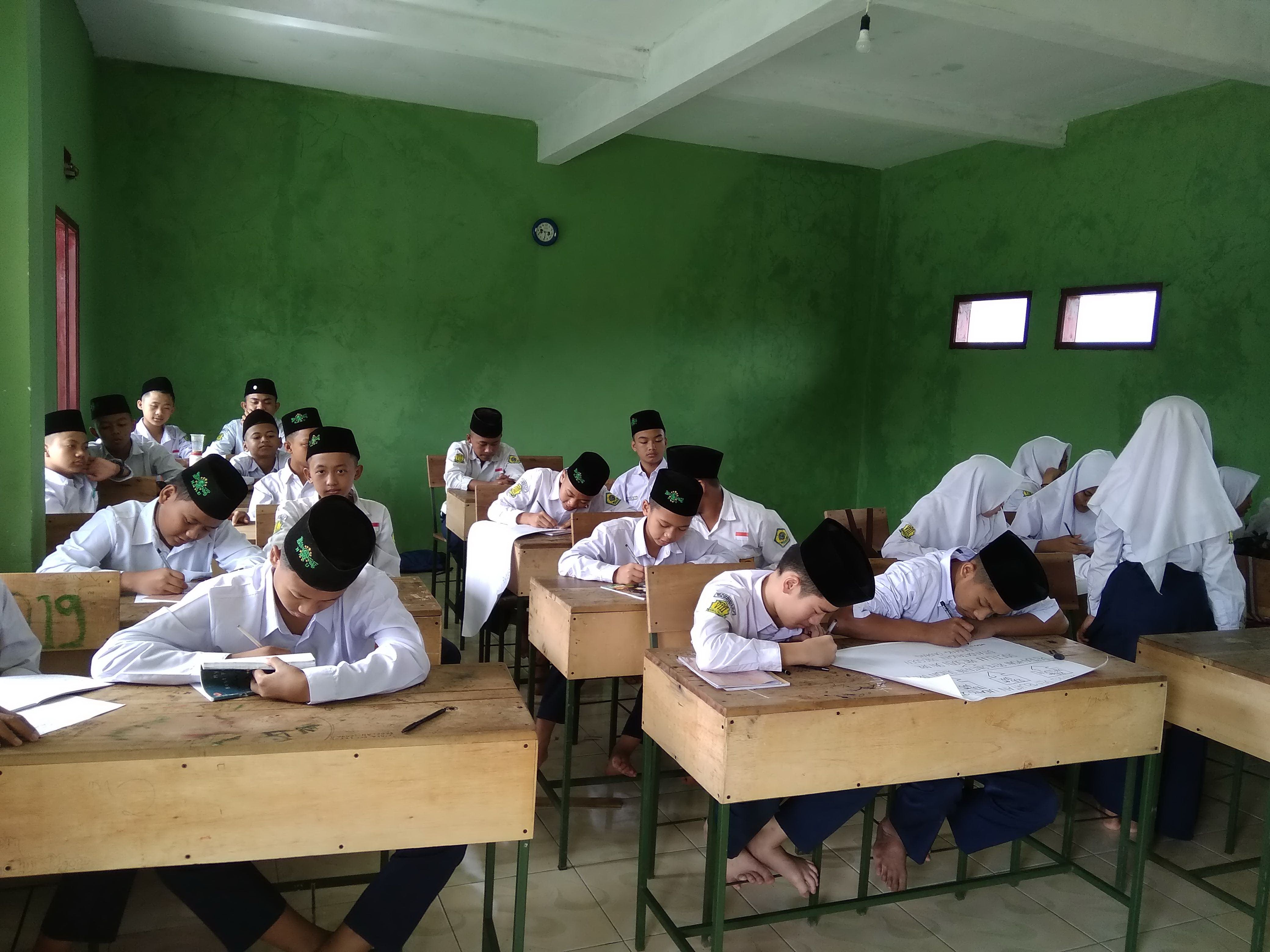 Detail Gambar Ujian Sekolah Nomer 23