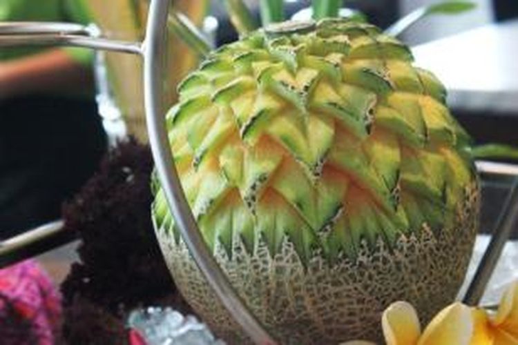 Detail Gambar Ukiran Buah Nomer 30