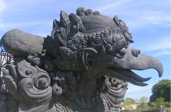 Detail Gambar Ukiran Di Kepala Garuda Bali Nomer 4