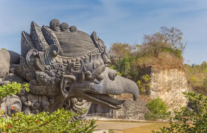 Detail Gambar Ukiran Di Kepala Garuda Bali Nomer 31