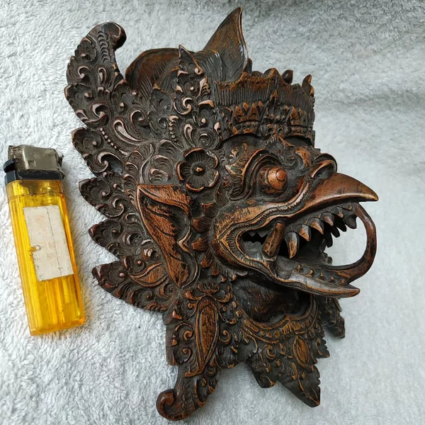 Detail Gambar Ukiran Di Kepala Garuda Bali Nomer 48