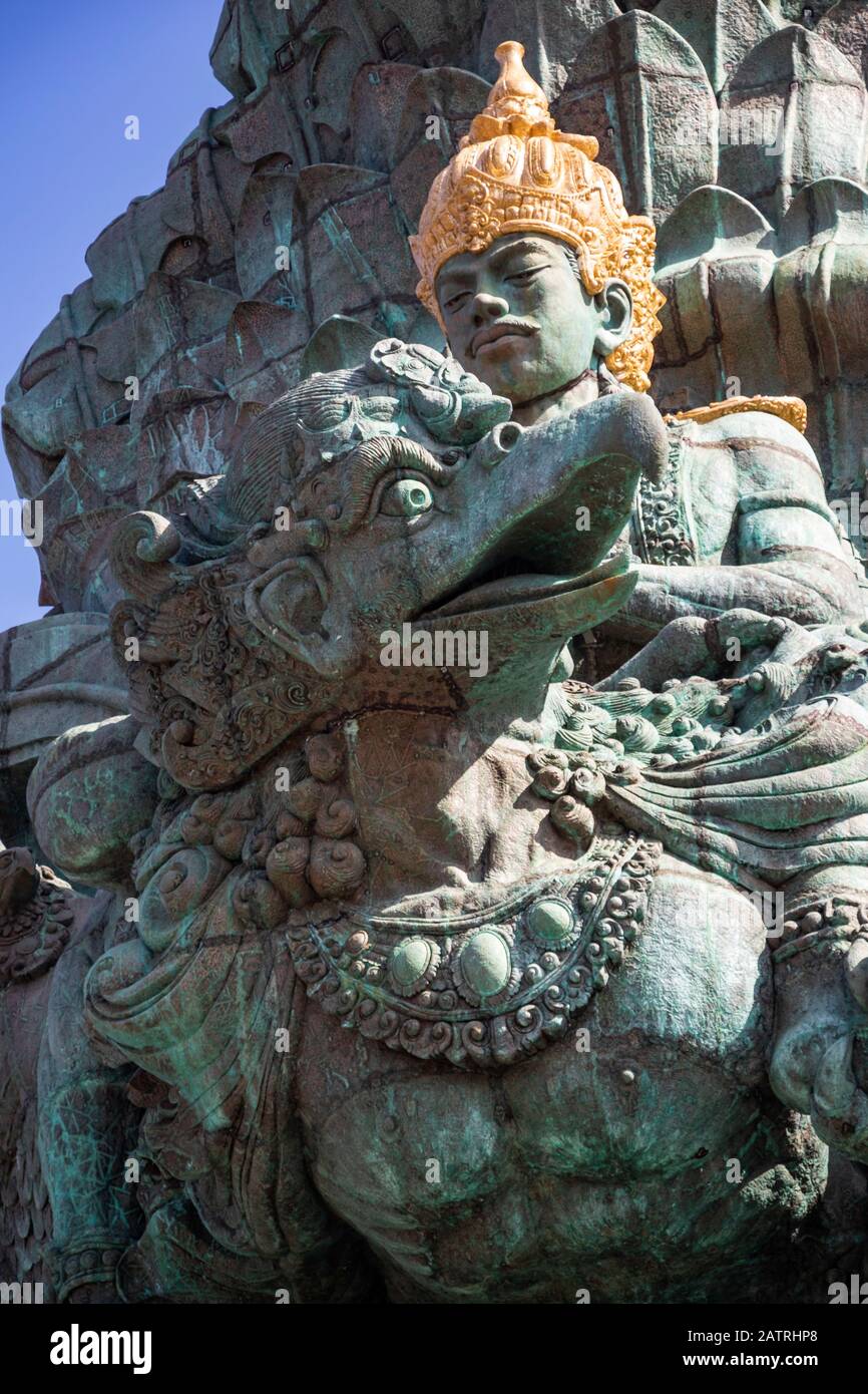 Detail Gambar Ukiran Di Kepala Garuda Bali Nomer 54