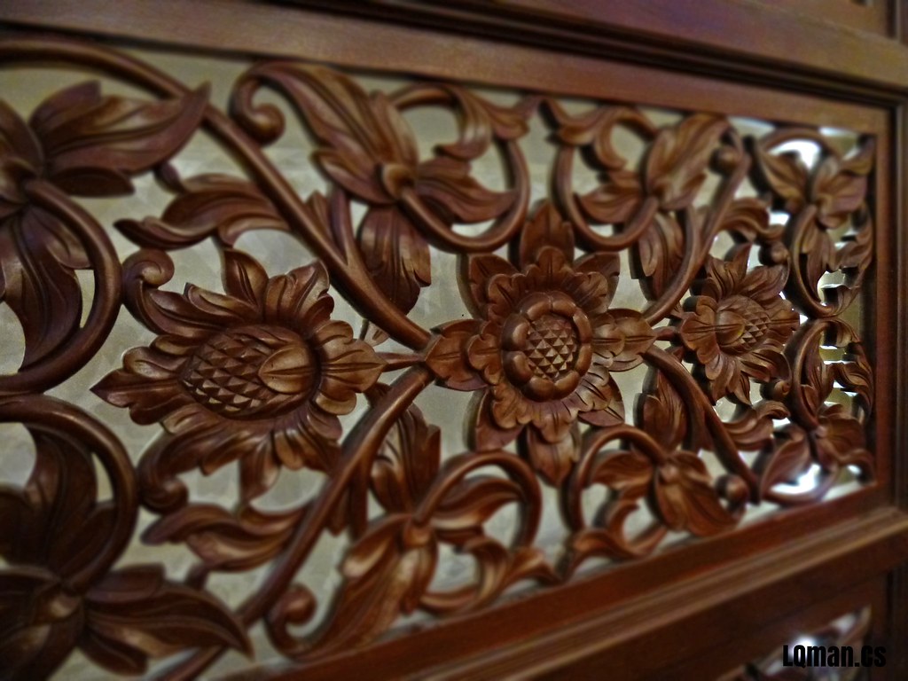 Detail Gambar Ukiran Kayu Motif Bunga Nomer 37