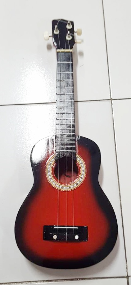 Detail Gambar Ukulele Senar 3 Nomer 21