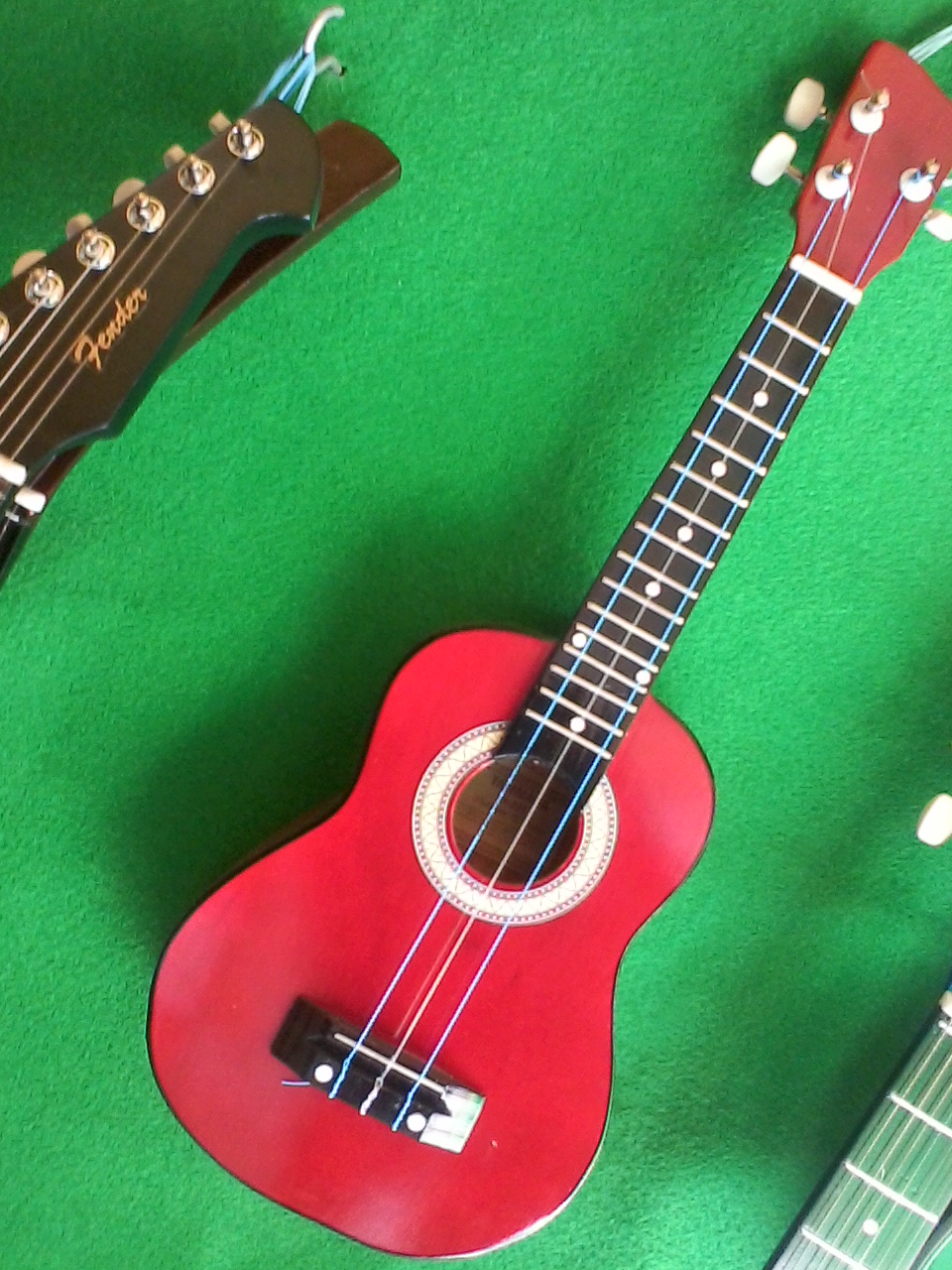 Detail Gambar Ukulele Senar 3 Nomer 52