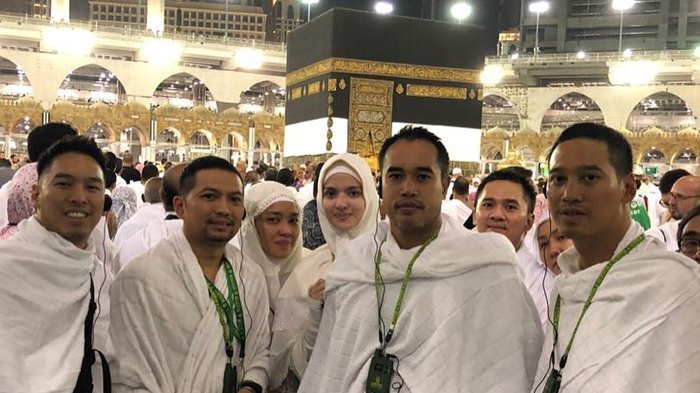 Download Gambar Umroh Di Mekkah Nomer 23