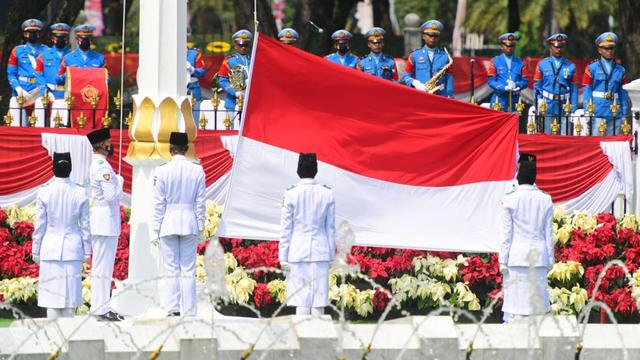 Detail Gambar Upacara Bendera Nomer 23