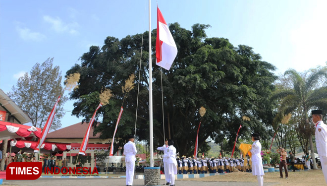 Detail Gambar Upacara Bendera Nomer 45