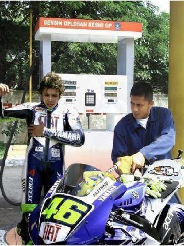 Detail Gambar Valentino Rossi Lucu Nomer 6