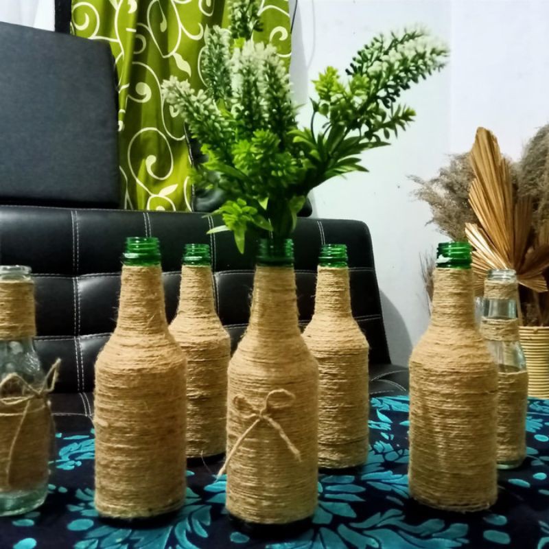 Detail Gambar Vas Bunga Dari Botol Plastik Bekas Nomer 47