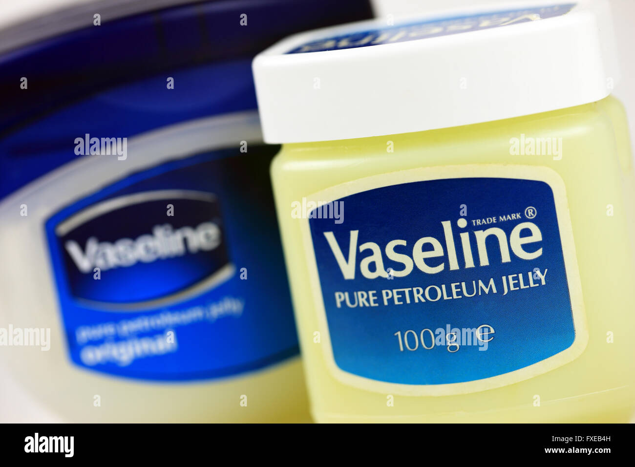Detail Gambar Vaseline Petroleum Jelly Nomer 36
