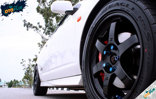 Detail Gambar Velg Mobil Nomer 8