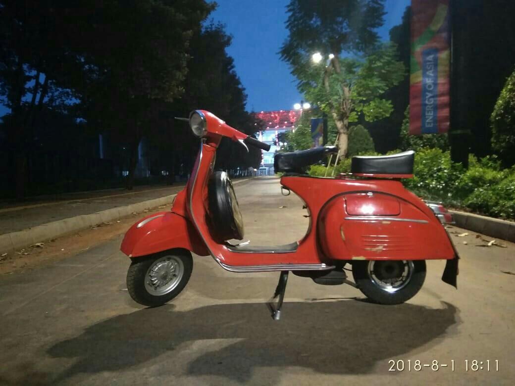 Detail Gambar Vespa Merah Nomer 51