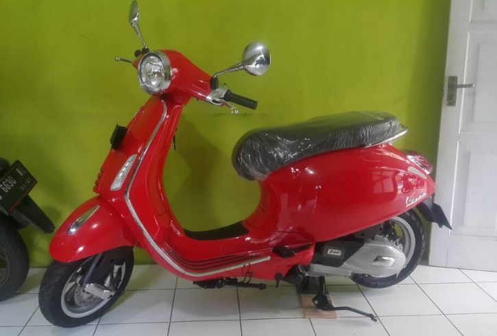 Detail Gambar Vespa Merah Nomer 53