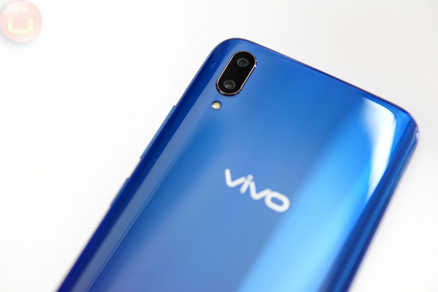 Detail Gambar Vivo V11 Nomer 52