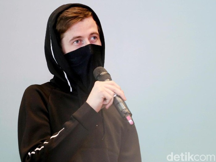 Detail Gambar Wajah Alan Walker Nomer 10