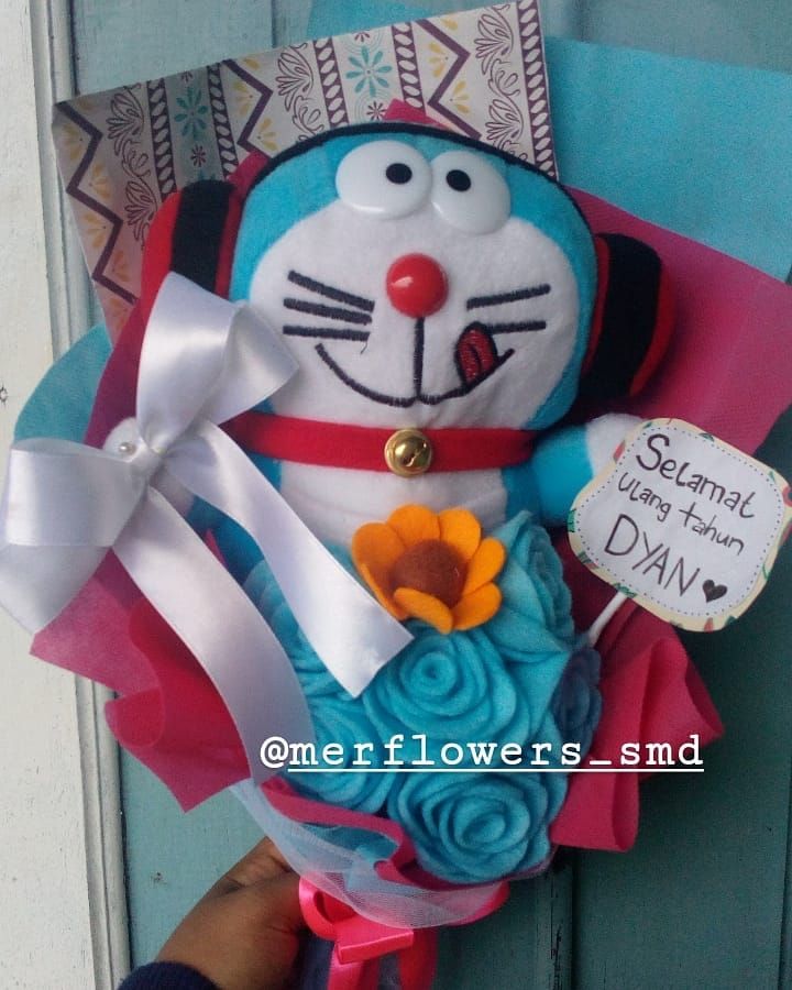 Detail Gambar Wallpaper Doraemon Wisuda Nomer 33