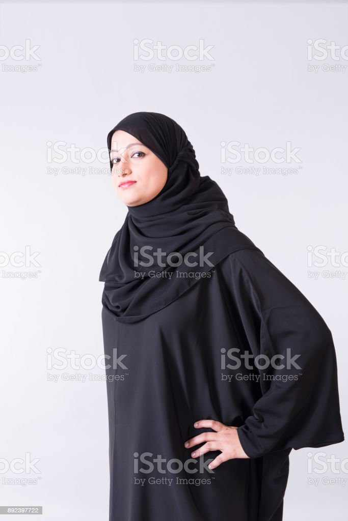 Detail Gambar Wanita Arab Berhijab Nomer 32