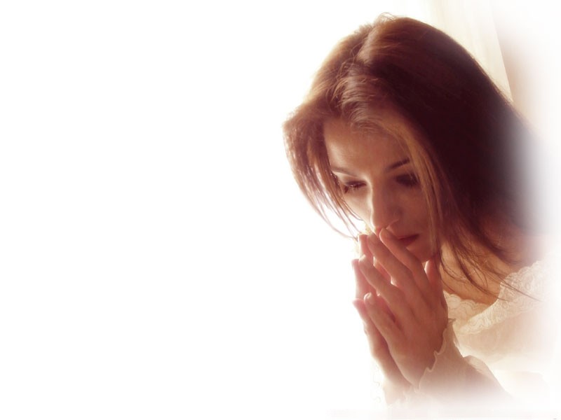 Detail Gambar Wanita Berdoa Kristen Nomer 25