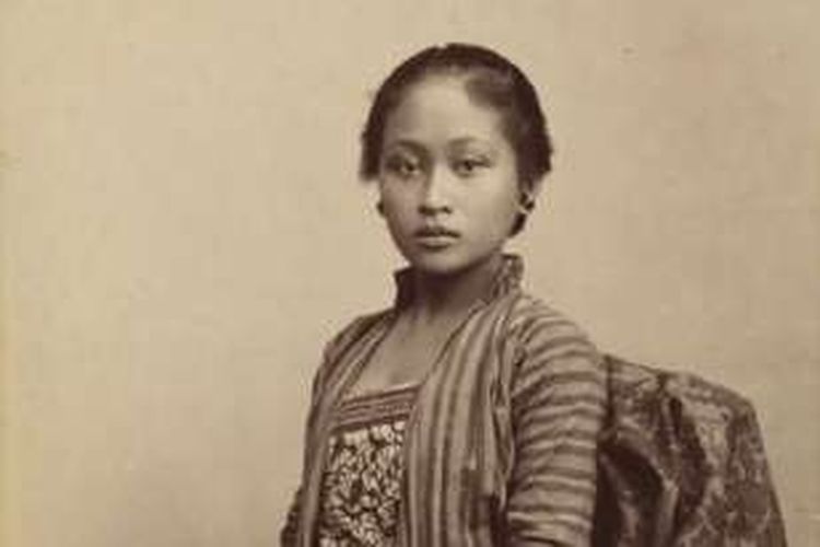Detail Gambar Wanita Jawa Nomer 17