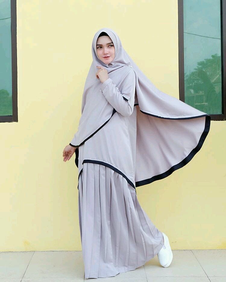 Detail Gambar Wanita Jilbab Nomer 8