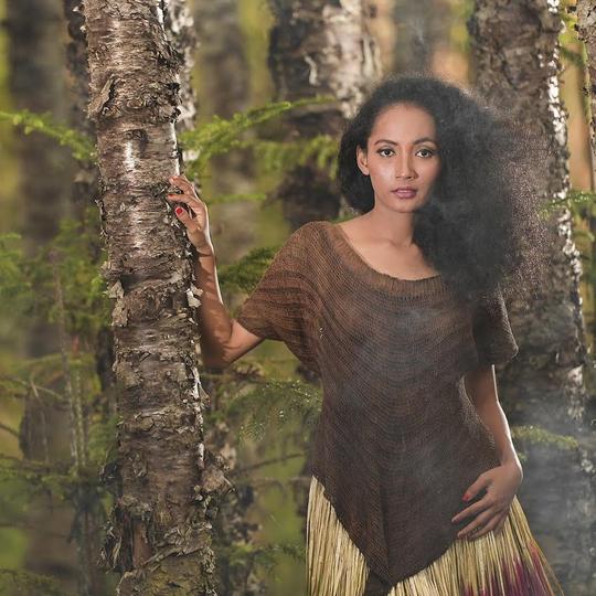 Detail Gambar Wanita Papua Nomer 21