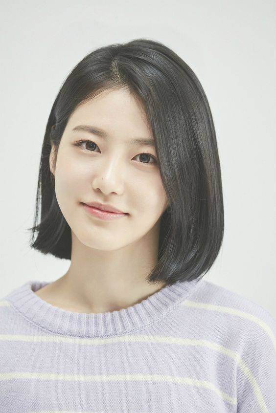Detail Gambar Wanita Rambut Pendek Nomer 14
