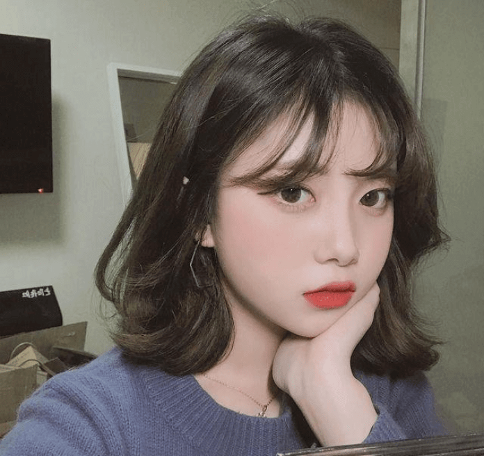 Detail Gambar Wanita Rambut Pendek Nomer 39