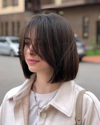 Detail Gambar Wanita Rambut Pendek Nomer 6
