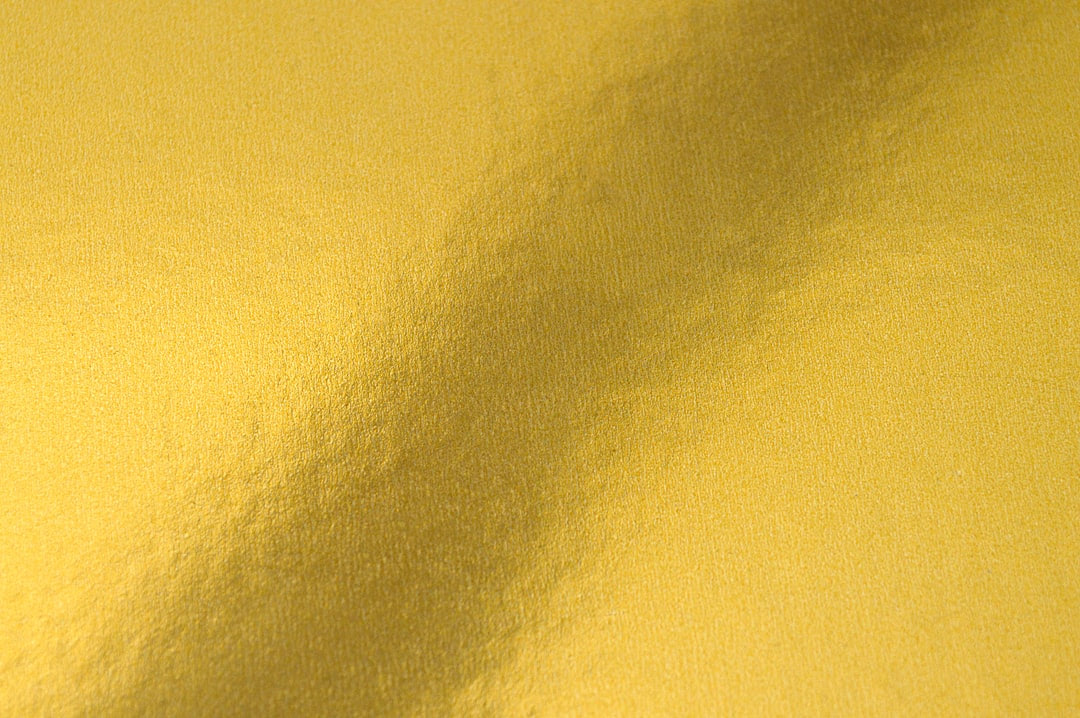 Detail Gambar Warna Gold Polos Nomer 42