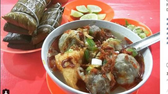 Detail Gambar Warung Bakso Yang Menarik Nomer 40