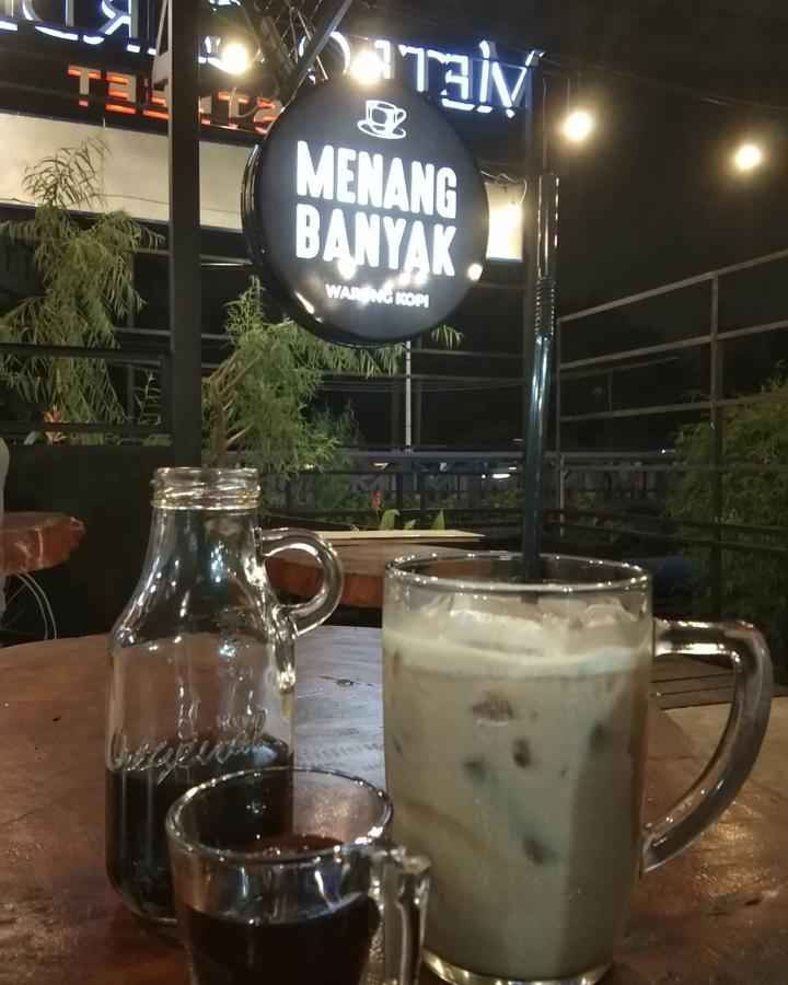 Detail Gambar Warung Kopi Nomer 12