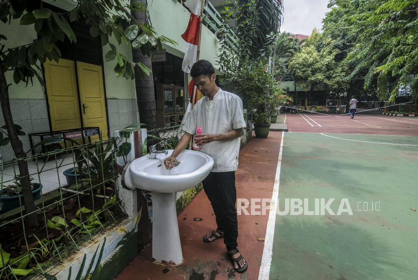 Detail Gambar Wastafel Sekolah Nomer 19