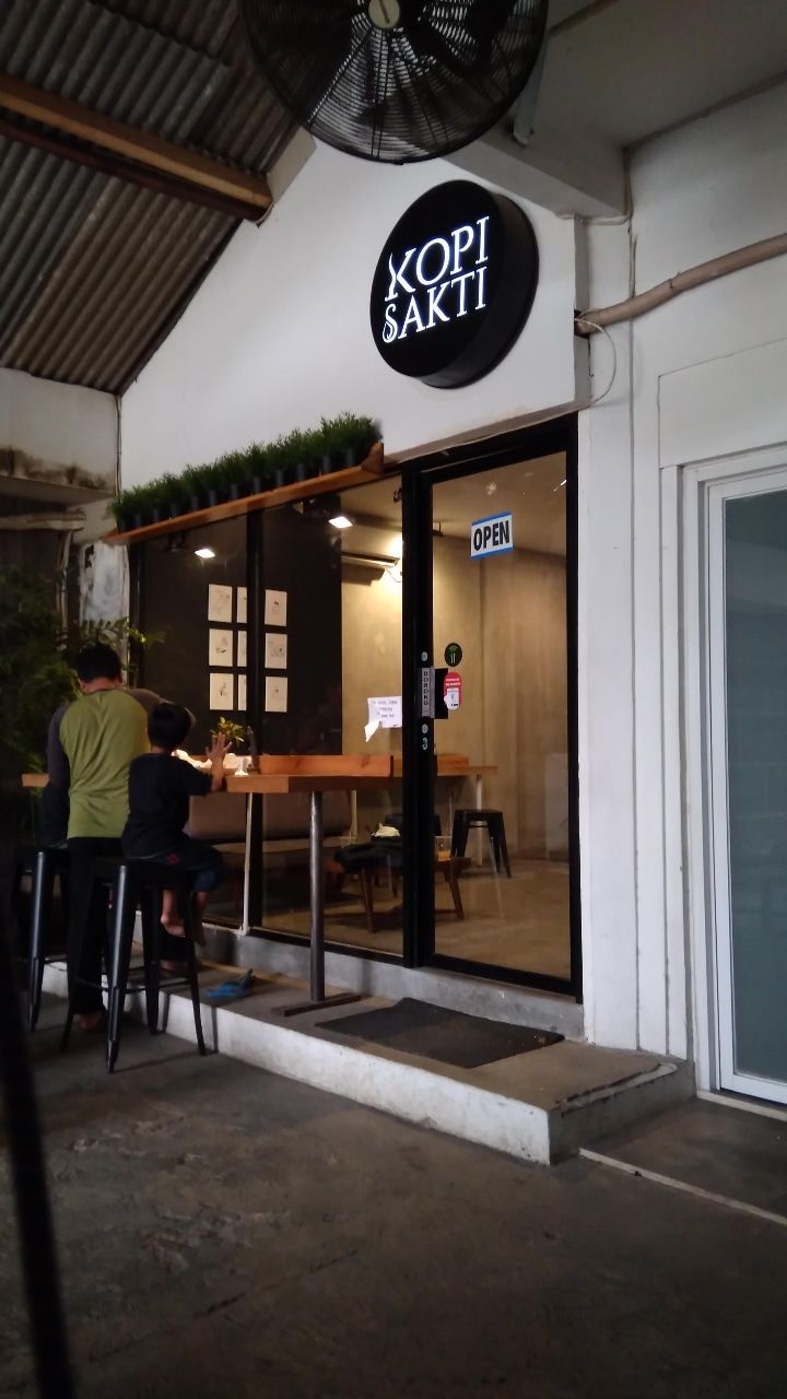 Detail Desain Cafe Sederhana Di Ruko Kecil Nomer 26