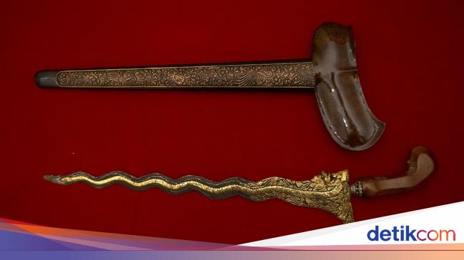 Detail Gambar Wayang Dan Senjata Tradisional Jawa Tengah Nomer 41