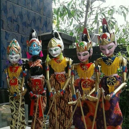 Detail Gambar Wayang Golek Pandawa Lima Nomer 29