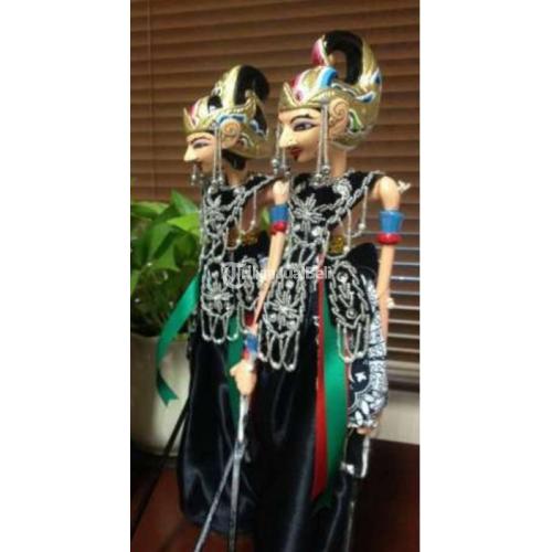 Detail Gambar Wayang Golek Pandawa Lima Nomer 37